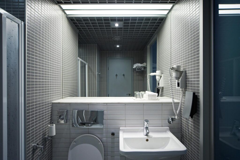 Bathroom Interior Ptsqmc9.jpg