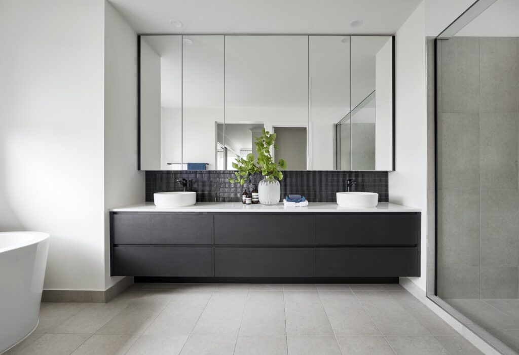 Modern Bathroom